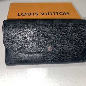 Louis Vuitton Black Pebbled Leather Continental Wallet